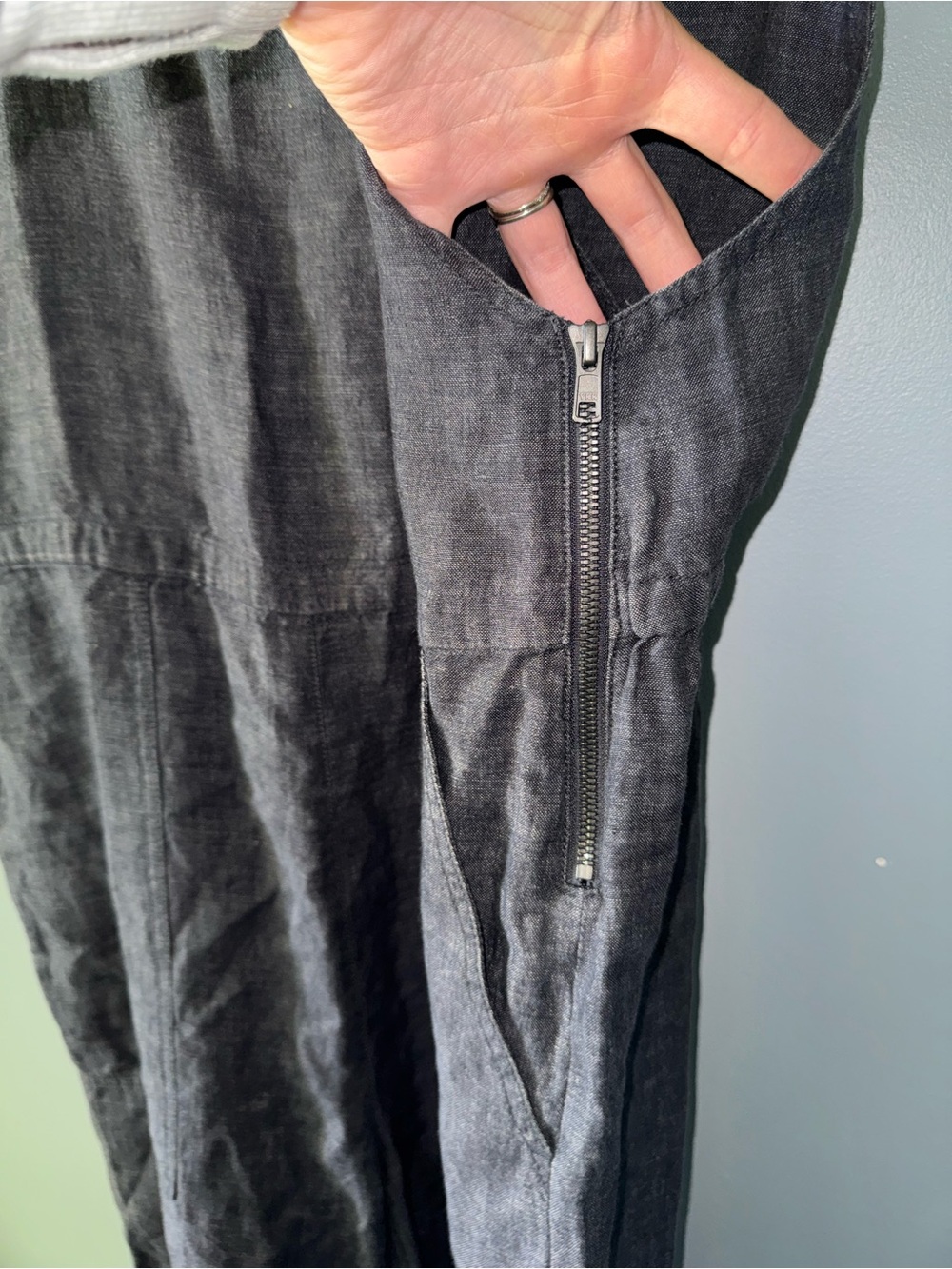 Eileen Fisher jumpsuit overall and organic linen - Picture 11 of 11